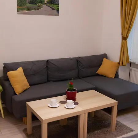 Lukas Guest Privat bolig