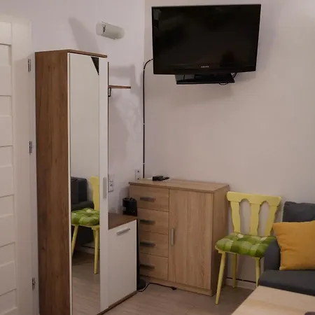 Lukas Guest 홈스테이